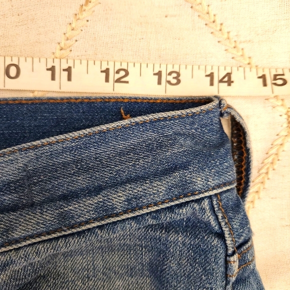 Madewell The Perfect Vintage Jean Size 27 Distressed Medium Wash Straight Leg - Picture 6 of 11